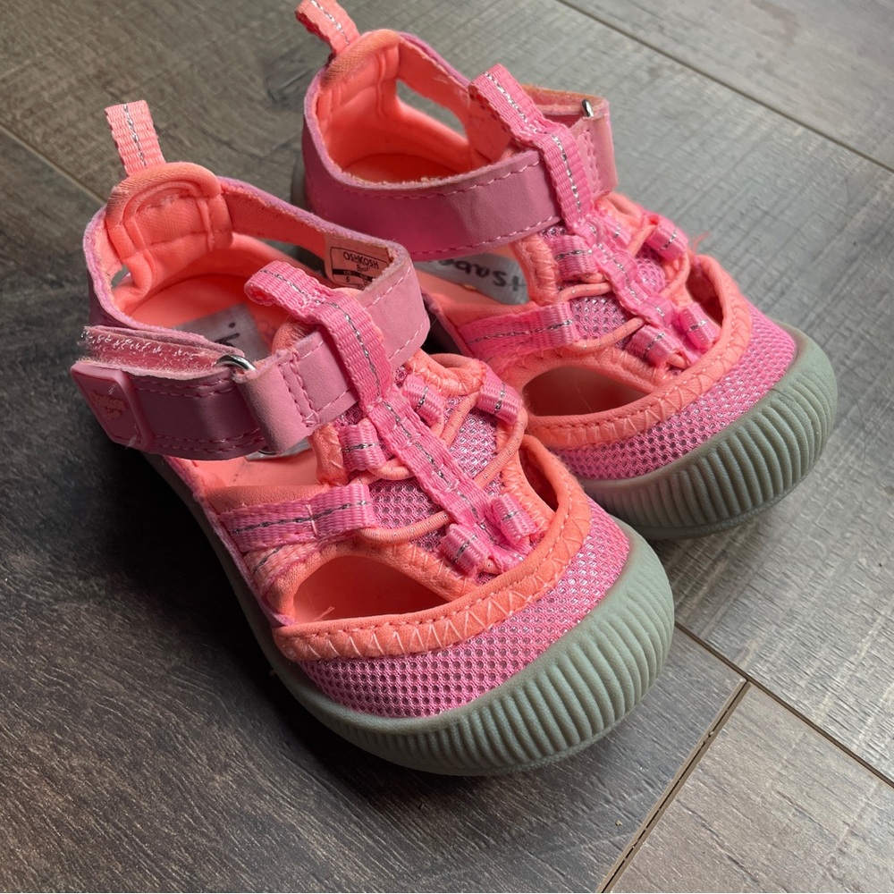 Girls Sandals - Picture 2 of 11